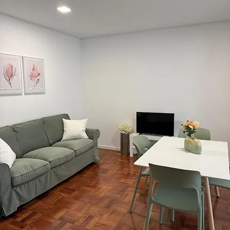 Lägenhet Casa Da Praca 3 *