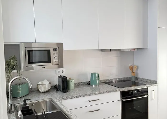 Casa Da Praca 3 * Sao Joao da Madeira