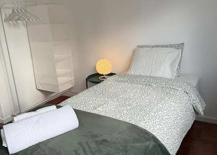 Casa Da Praca 3 Apartment *